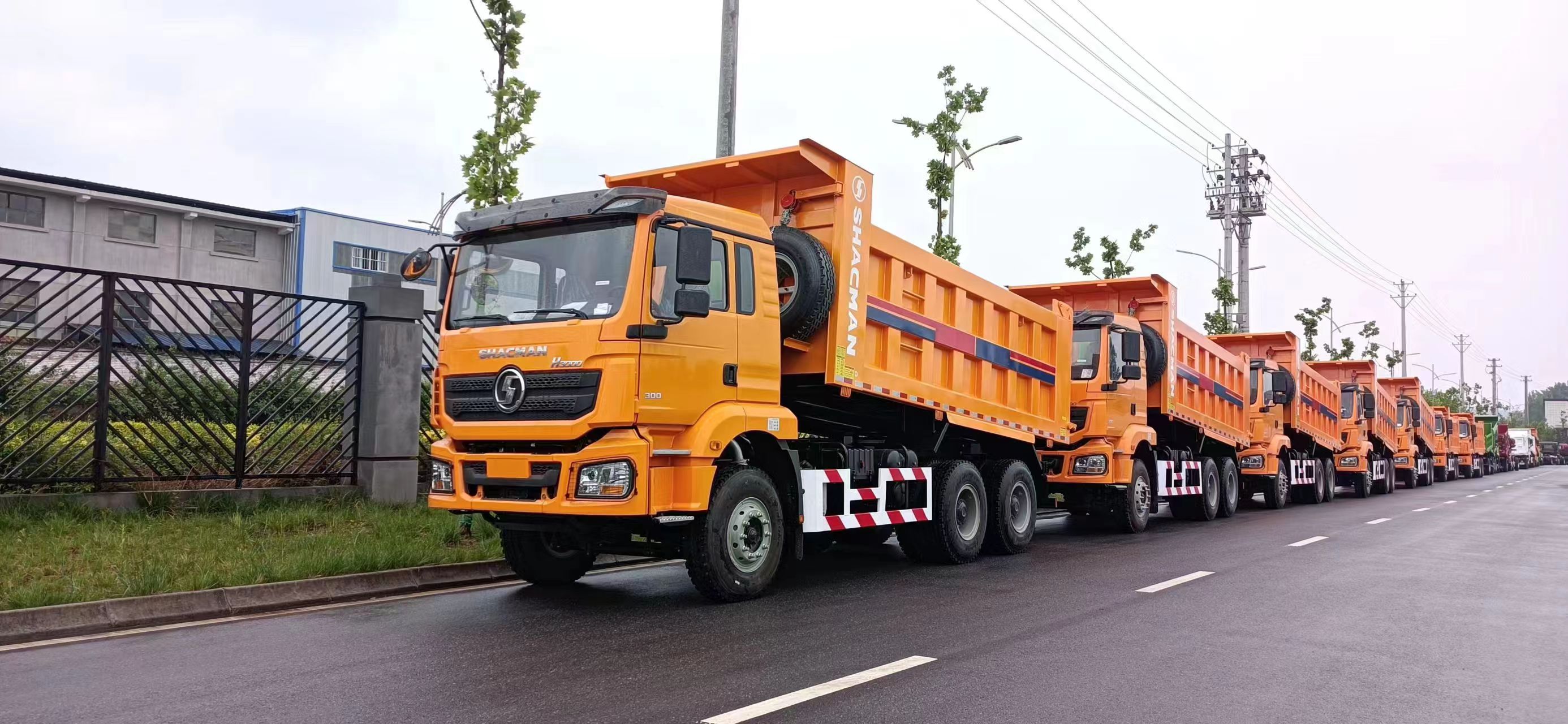 SHACMAN H3000 自卸车 6x4 4x2
